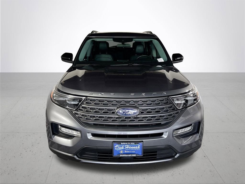 Used 2022 Ford Explorer XLT w/ Equipment Group 202A AWD/4WD image 3