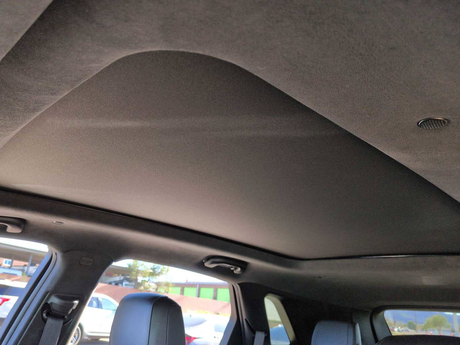 Used 2018 Cadillac XT5 Platinum w/ Driver Assist Package image 20