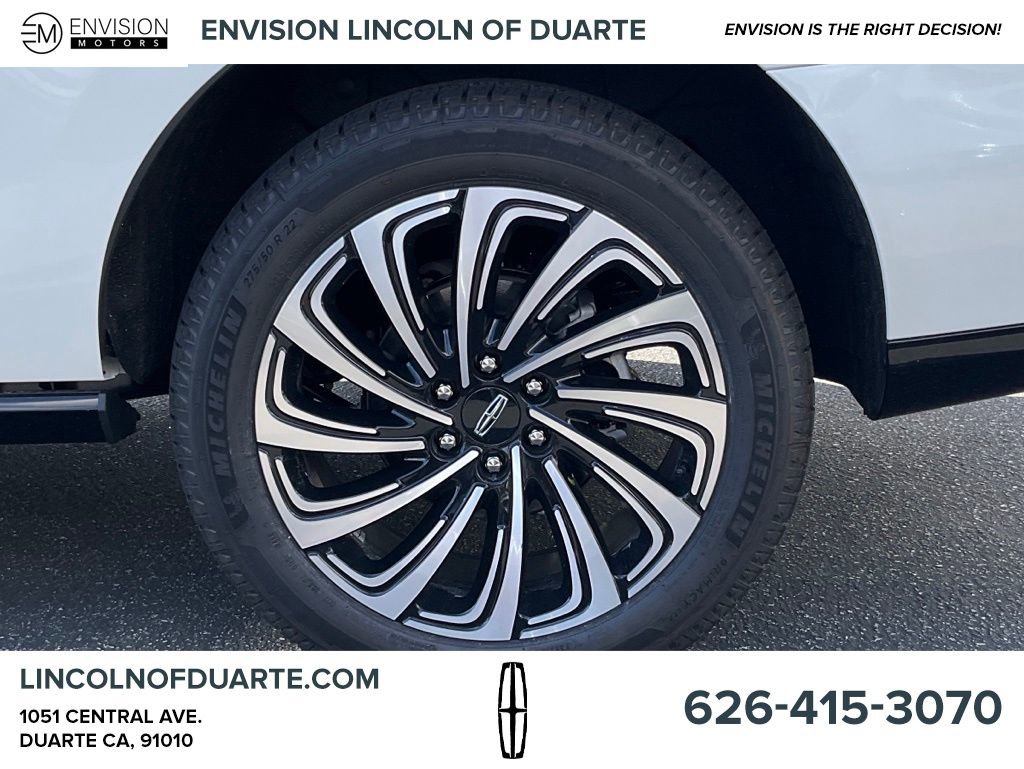 New 2025 Lincoln Navigator Black Label image 13