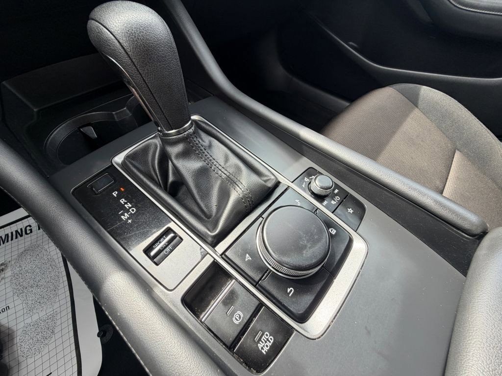 Used 2020 MAZDA MAZDA3 Sedan image 14