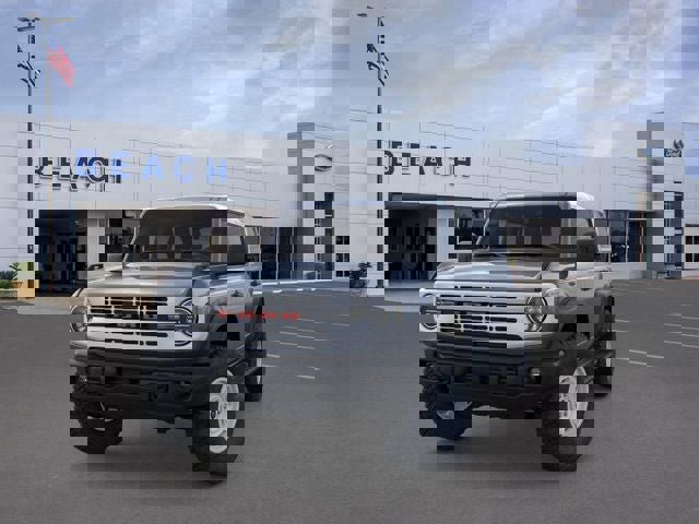 New 2025 Ford Bronco Heritage Edition image 2