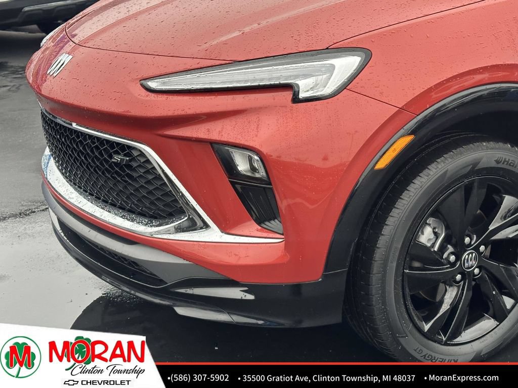 Certified 2024 Buick Encore GX Sport Touring w/ Comfort Package AWD/4WD image 10