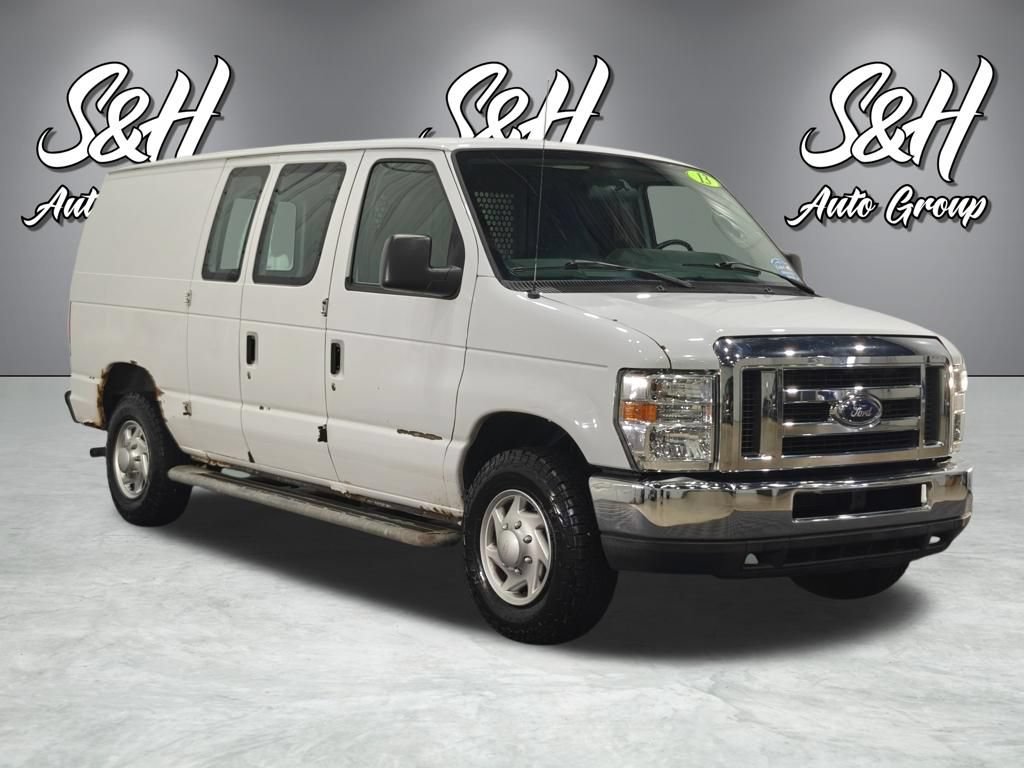 Used 2013 Ford E-250 and Econoline 250 w/ PWR Group RWD image 2