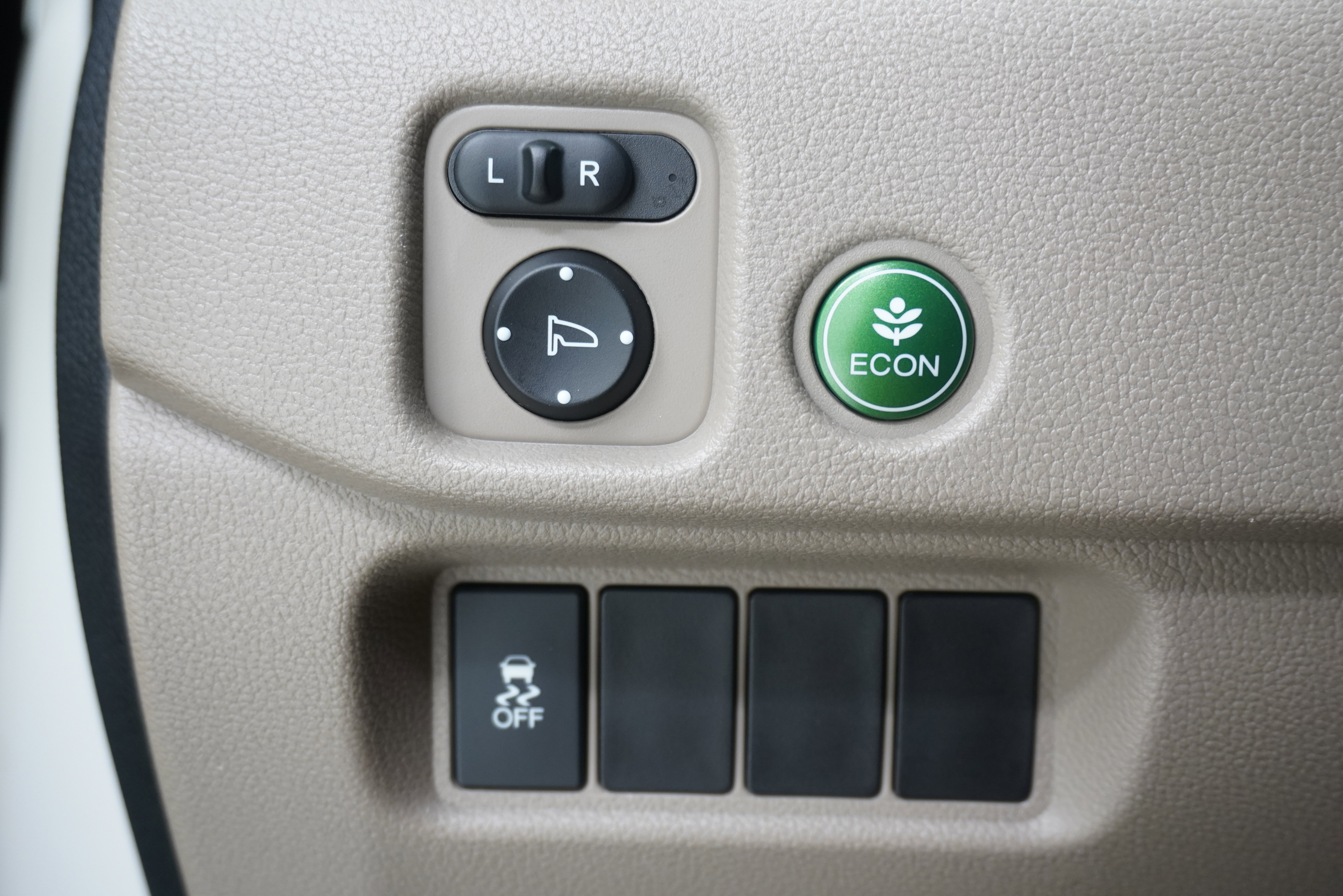 Used 2017 Honda Pilot EX-L image 28