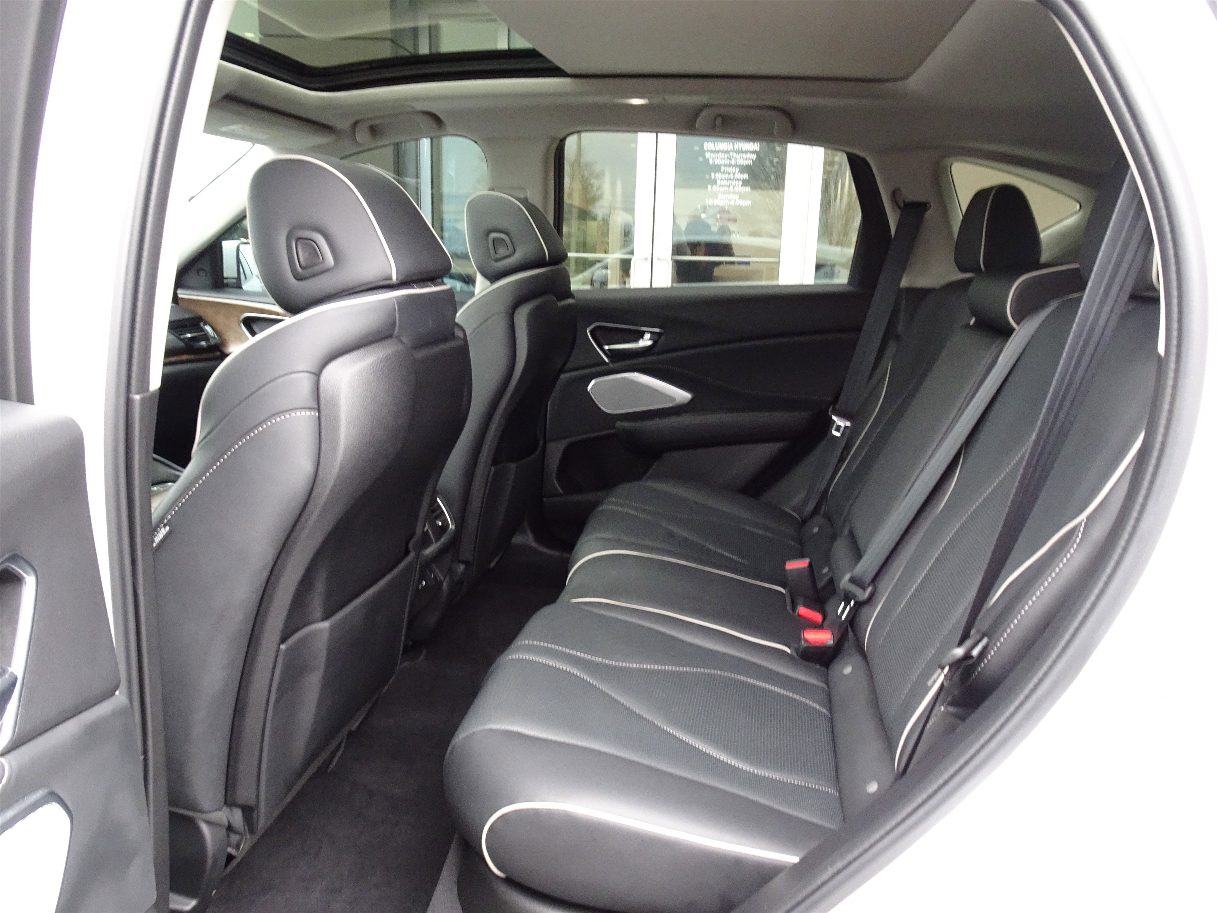 Used 2022 Acura RDX AWD w/ Advance Package image 15