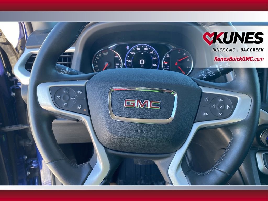 Used 2023 GMC Acadia SLT w/ Elevation Edition image 10