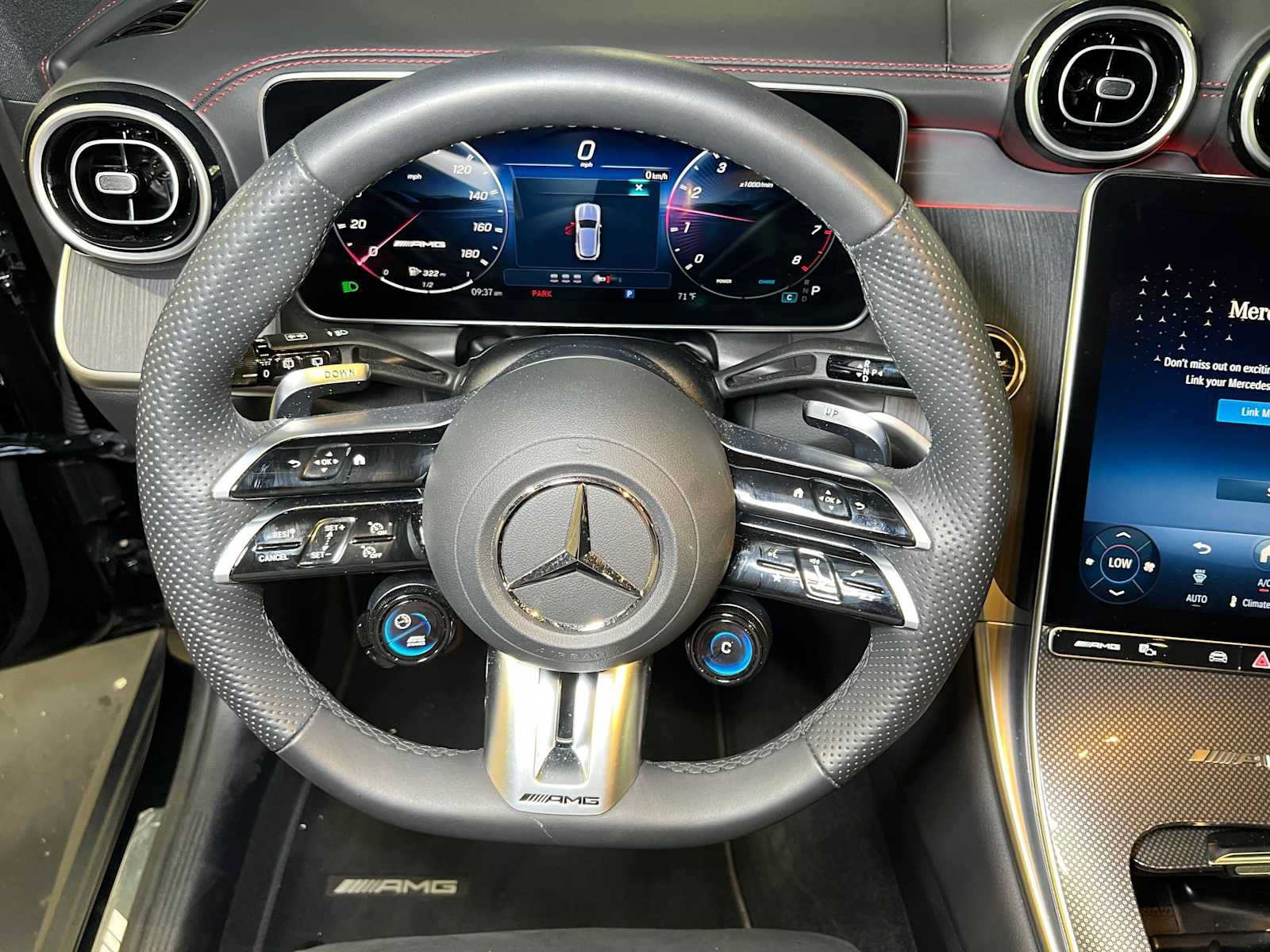 Used 2026 Mercedes-Benz GLC 43 AMG 4MATIC image 28
