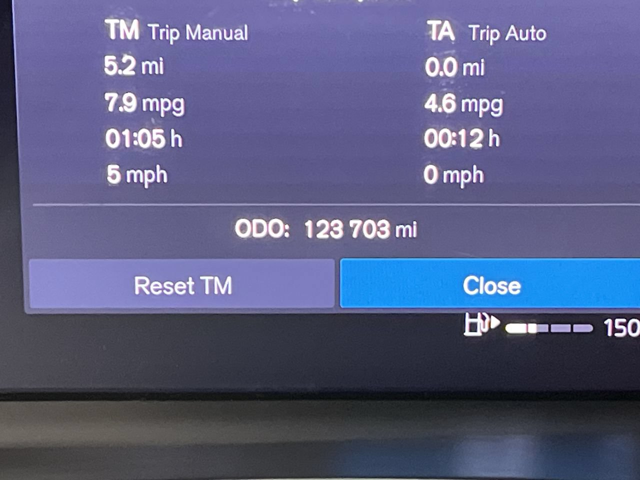 Used 2024 Volvo XC60 B5 Plus AWD/4WD image 15