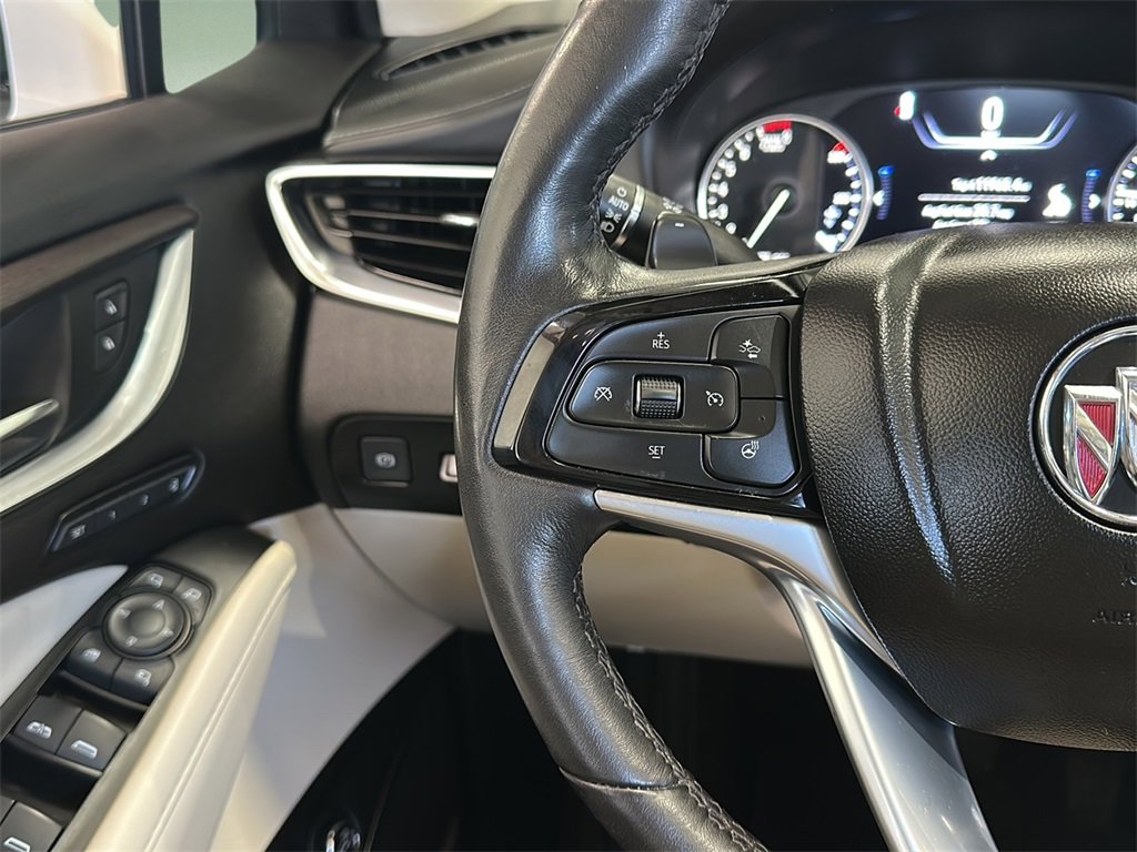 Used 2023 Buick Enclave Avenir w/ Avenir Technology Package image 10