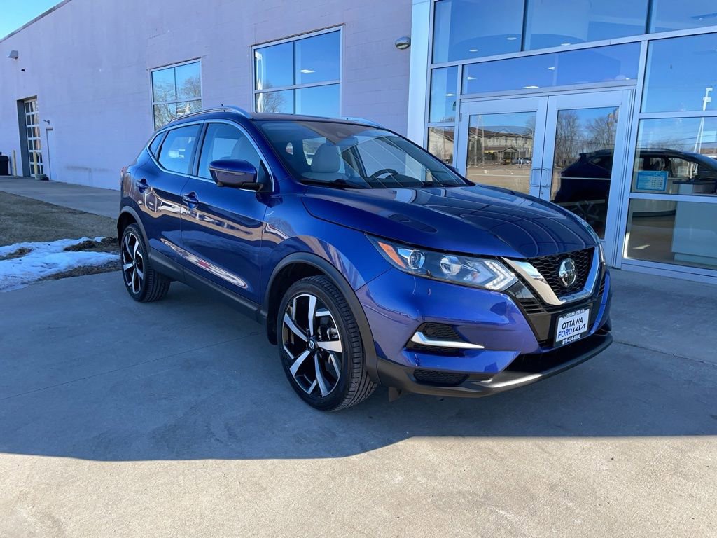 Used 2022 Nissan Rogue Sport SL