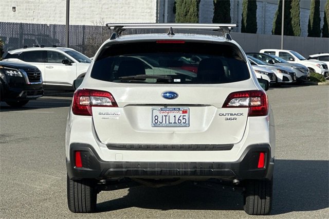 Used 2019 Subaru Outback 3.6R Touring image 5