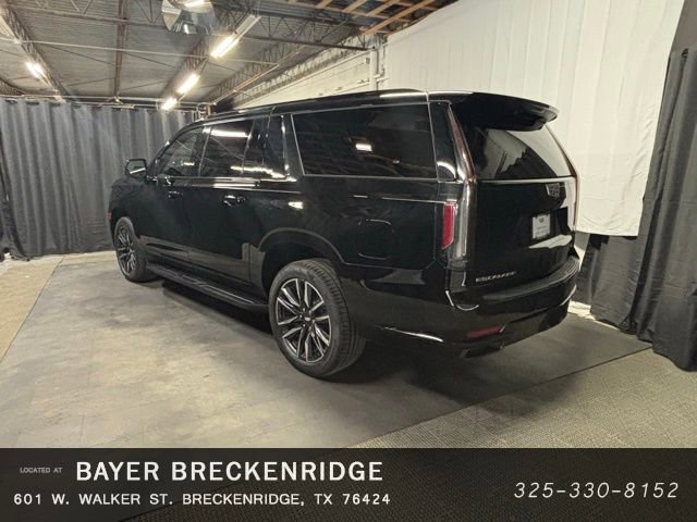 Used 2023 Cadillac Escalade ESV Sport image 3