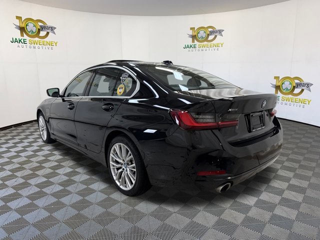Used 2024 BMW 330e xDrive image 7
