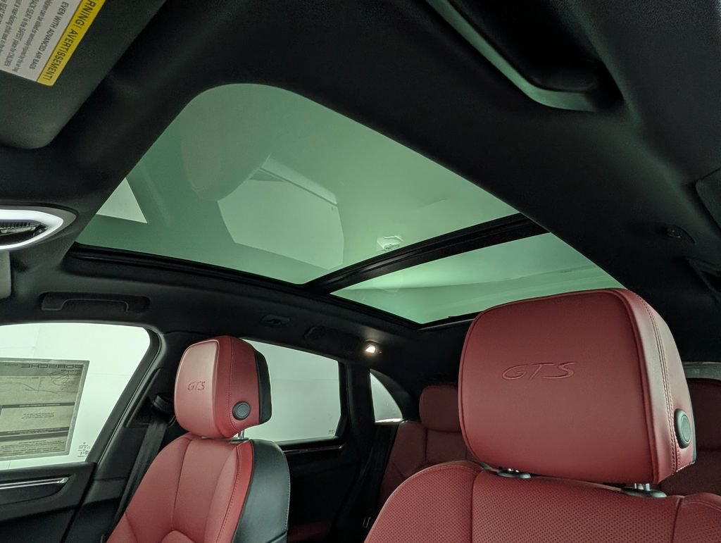 New 2026 Porsche Macan GTS AWD/4WD image 30