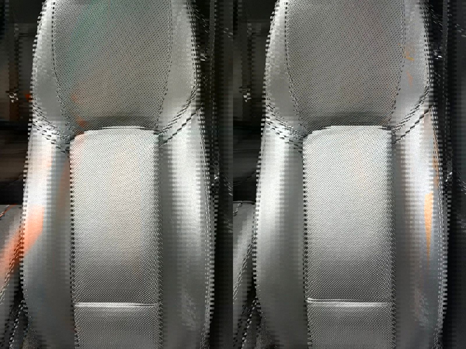 Used 2013 BMW 750Li LWB image 37