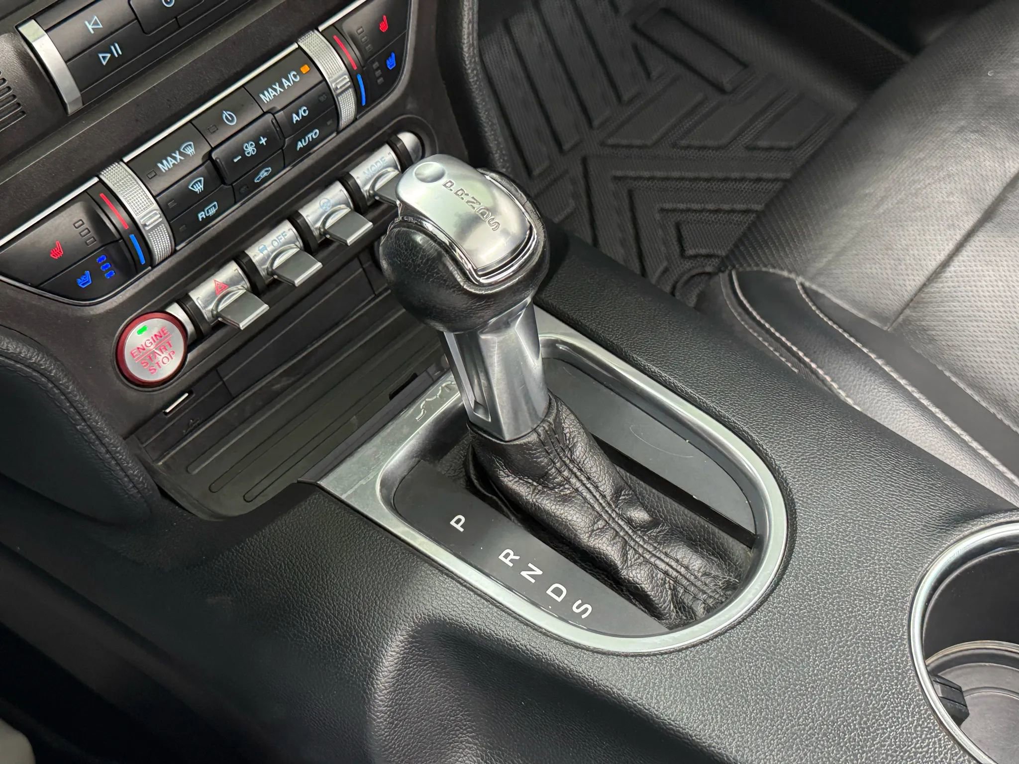 Used 2019 Ford Mustang Premium image 23