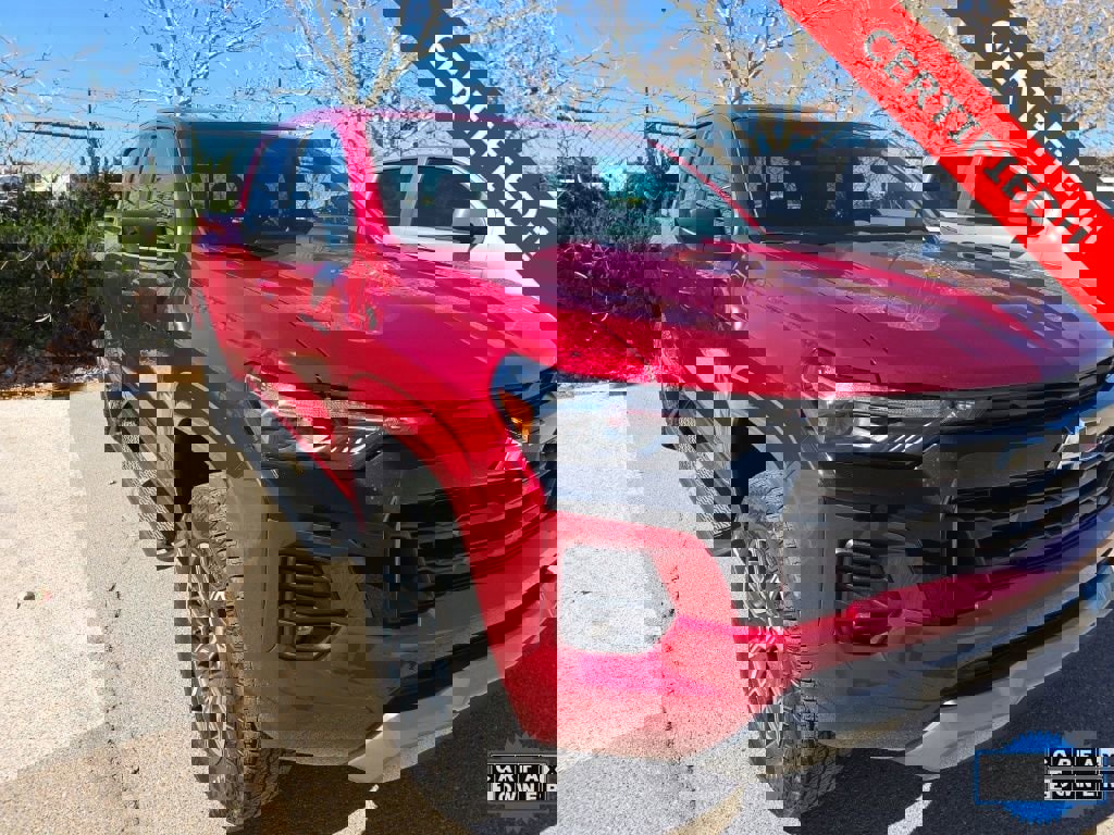 Certified 2023 Chevrolet Colorado Z71 w/ Z71 Convenience Package 2