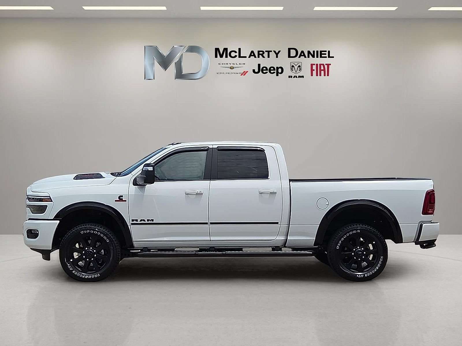 Used 2026 RAM 2500 Laramie w/ Night Edition AWD/4WD image 3