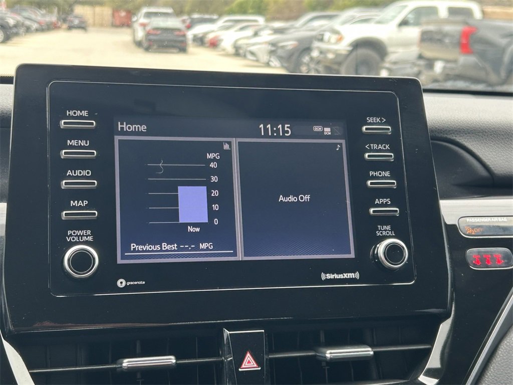 Used 2023 Toyota Camry SE image 29