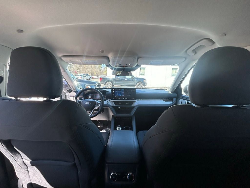 Used 2025 Ford Explorer Active image 26