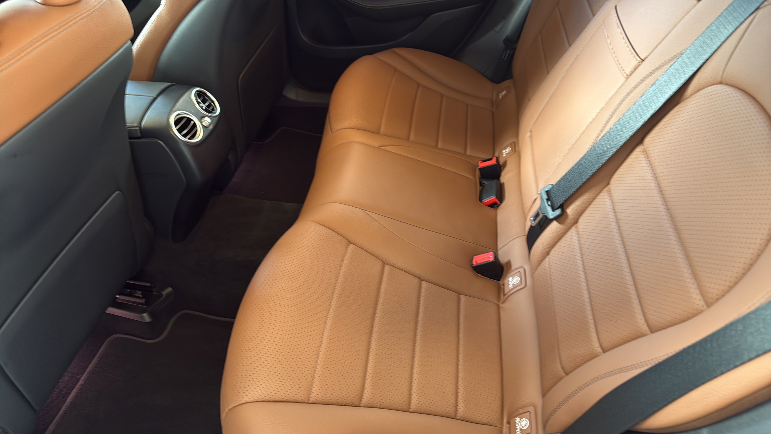 Certified 2023 Mercedes-Benz GLC 300 4MATIC Coupe image 21