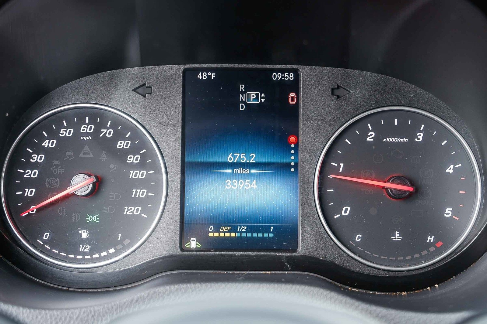 Used 2023 Mercedes-Benz Sprinter 144 Cargo image 22