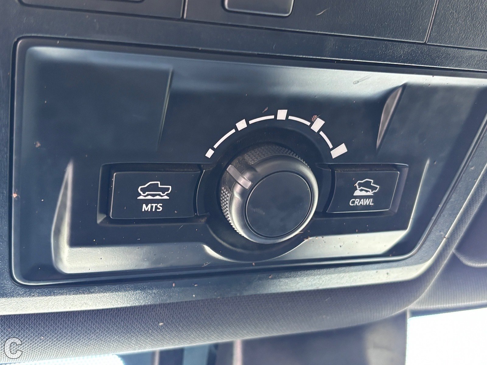 Used 2019 Toyota Tacoma TRD Off-Road w/ Technology Package AWD/4WD image 35