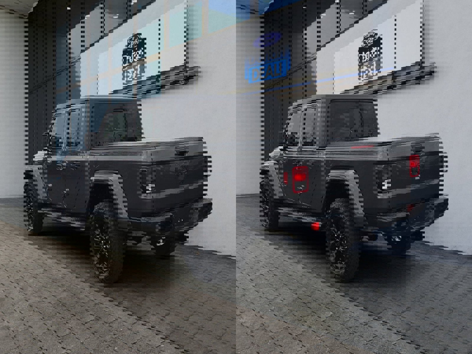 Used 2022 Jeep Gladiator Sport AWD/4WD image 5