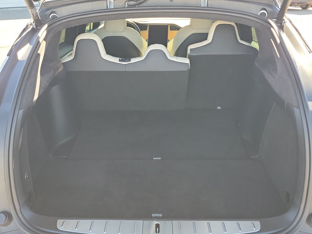 Used 2020 Tesla Model X Performance AWD/4WD image 28