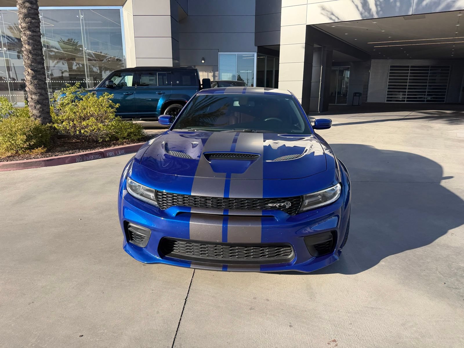 Used 2020 Dodge Charger SRT Hellcat w/ Navigation & Travel Group RWD image 2