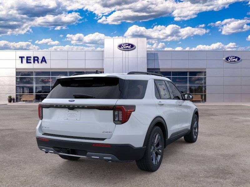 New 2026 Ford Explorer Active w/ Active Comfort Package AWD/4WD image 8