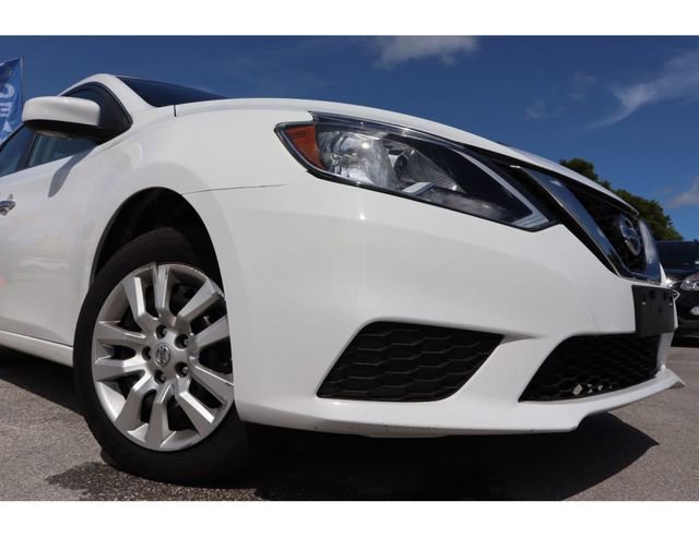Used 2019 Nissan Sentra SV image 14