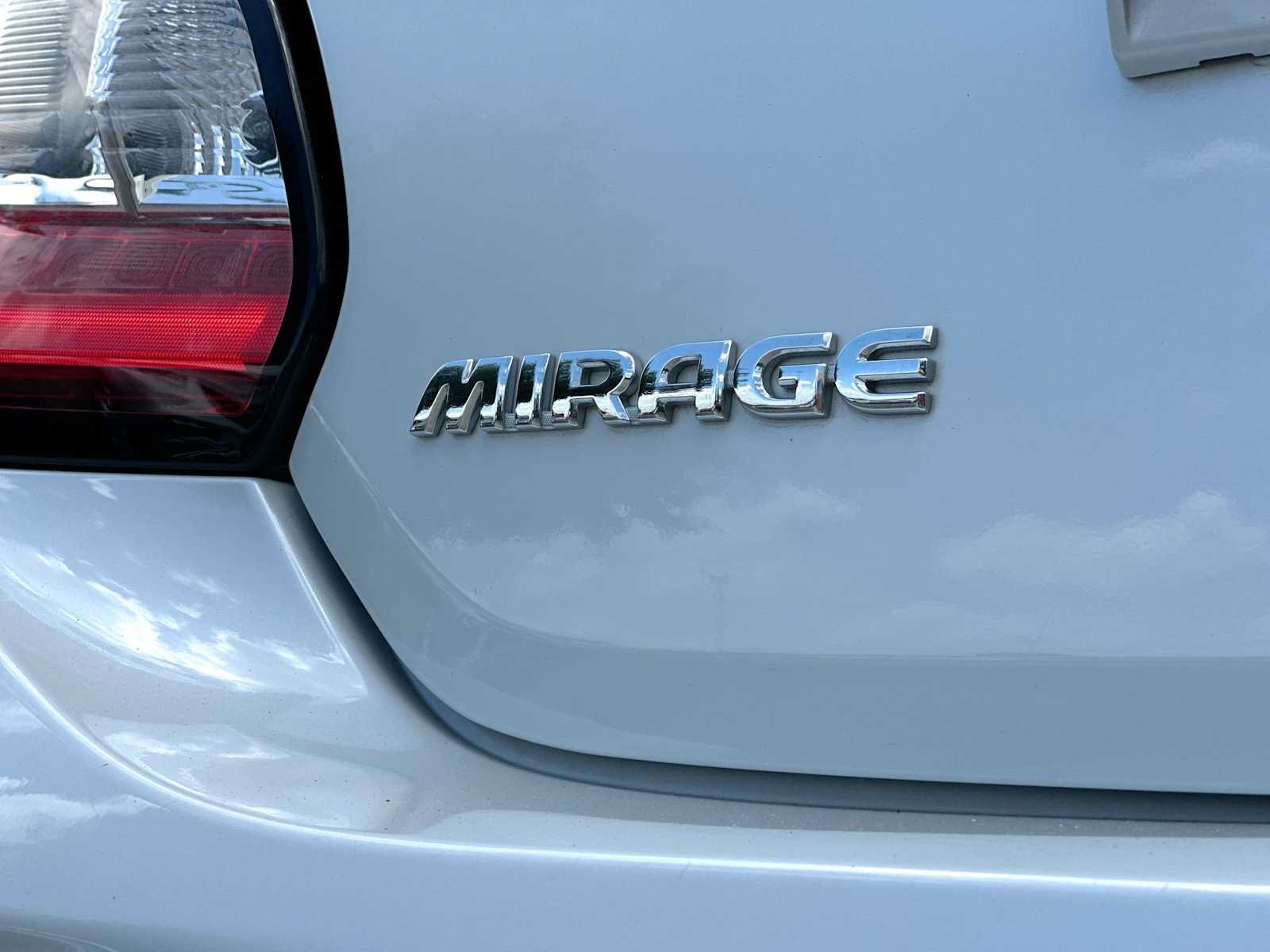 Used 2024 Mitsubishi Mirage ES FWD image 15