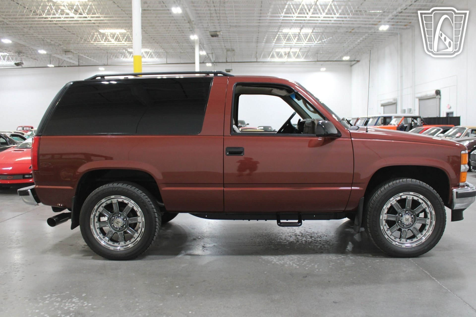 Used 1998 Chevrolet Tahoe 4WD 2-Door w/ Preferred Equipment Group 2 image 21