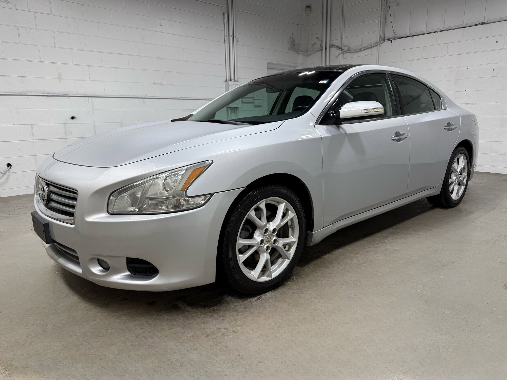 Used 2012 Nissan Maxima 3.5 SV w/ Premium Pkg