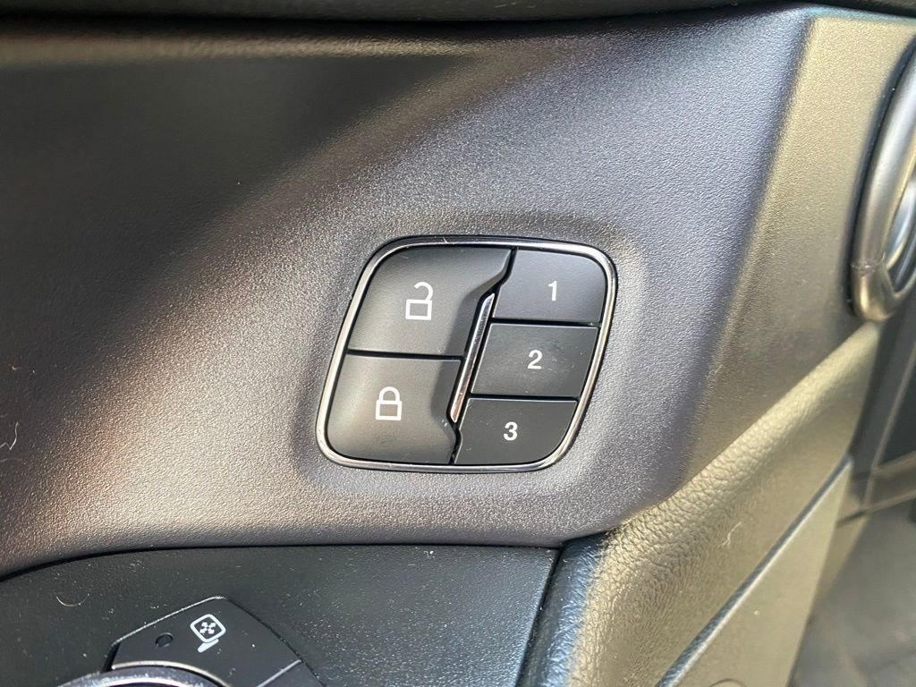 Used 2021 Ford Expedition Limited image 14