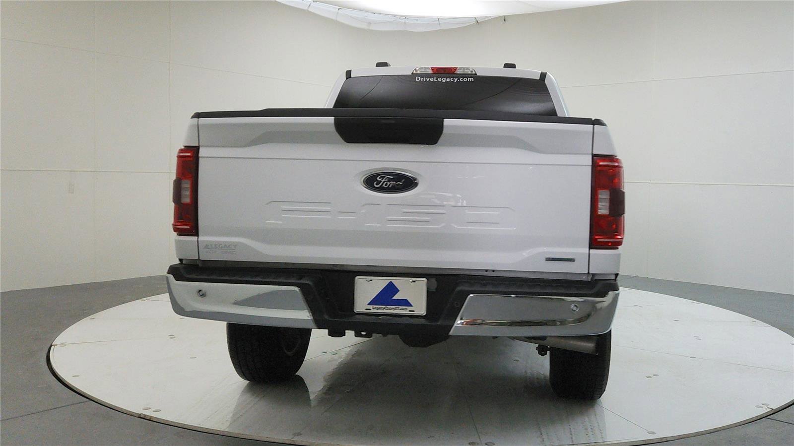 Used 2023 Ford F150 XLT image 6