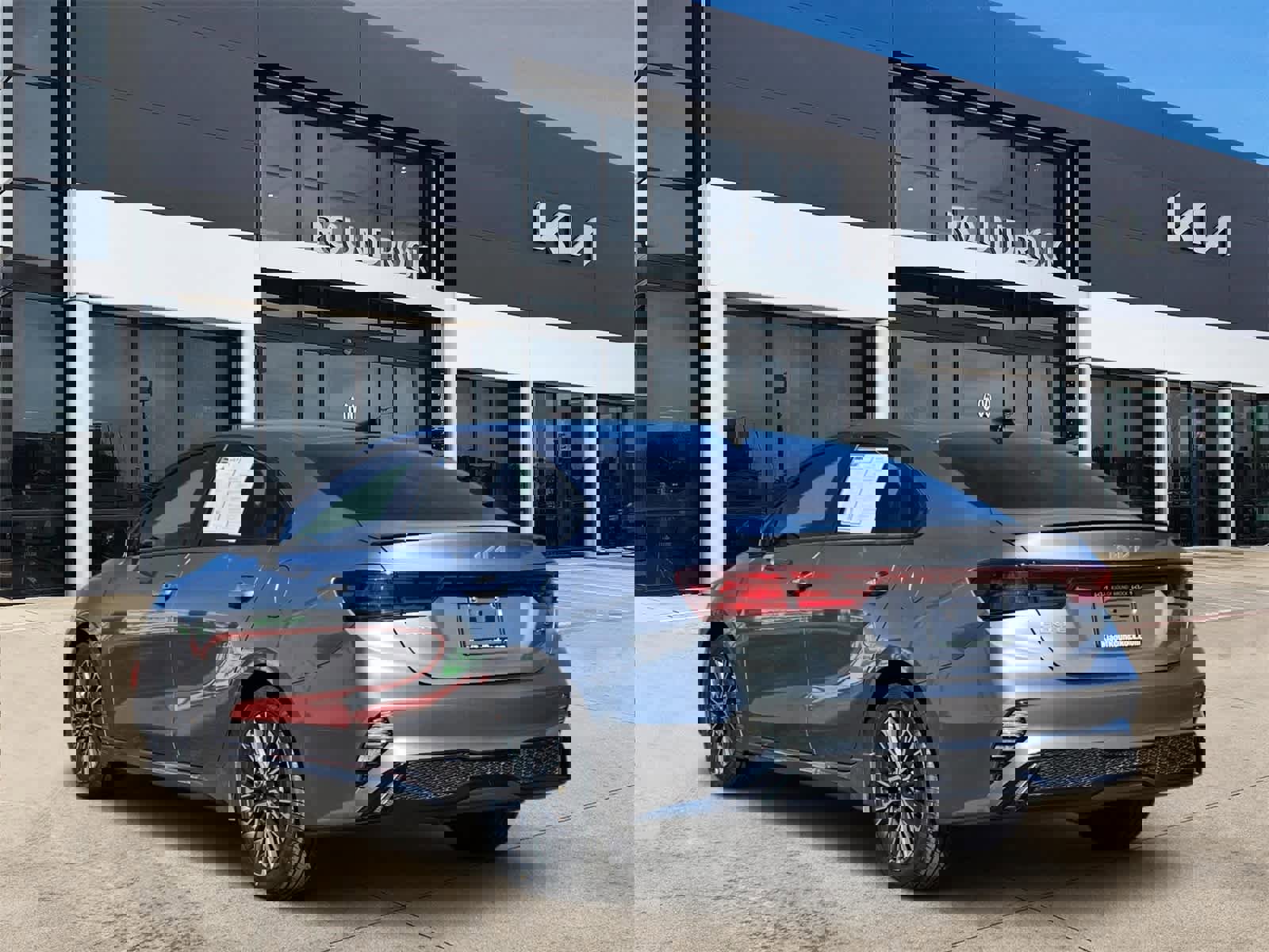 Certified 2022 Kia Forte GT-Line image 6