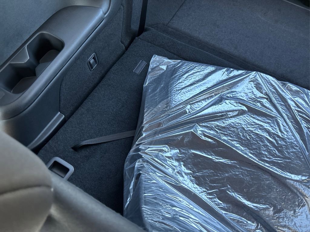 New 2025 Nissan Pathfinder SV w/ Black Appearance Package image 37