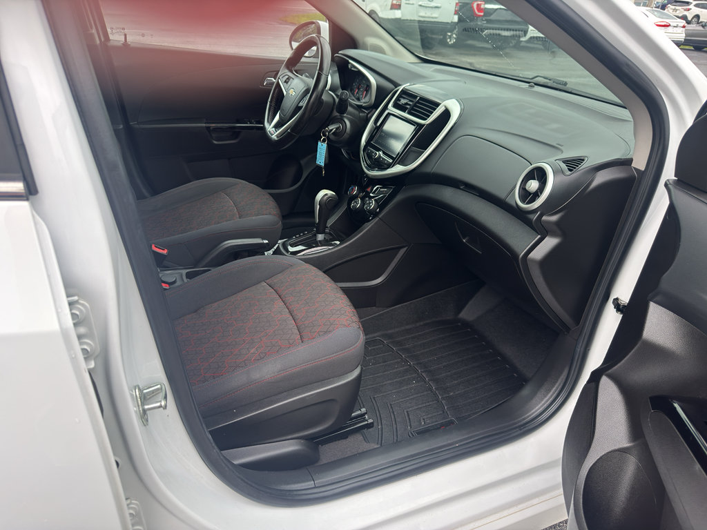 Used 2017 Chevrolet Sonic LT FWD image 22