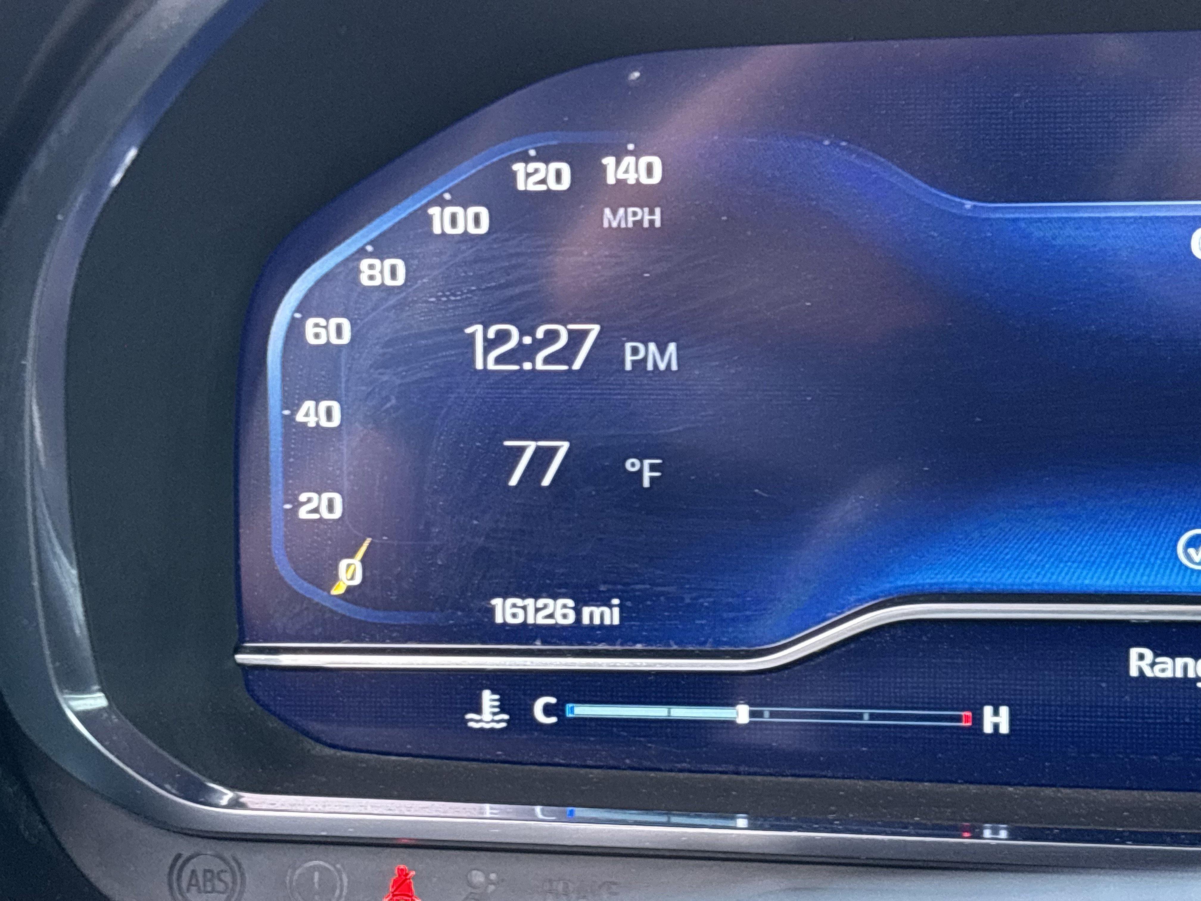 Used 2024 Chevrolet Tahoe Z71 w/ Luxury Package image 34