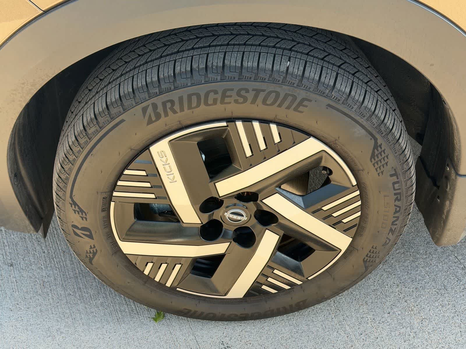 Certified 2026 Nissan Kicks SV FWD image 10