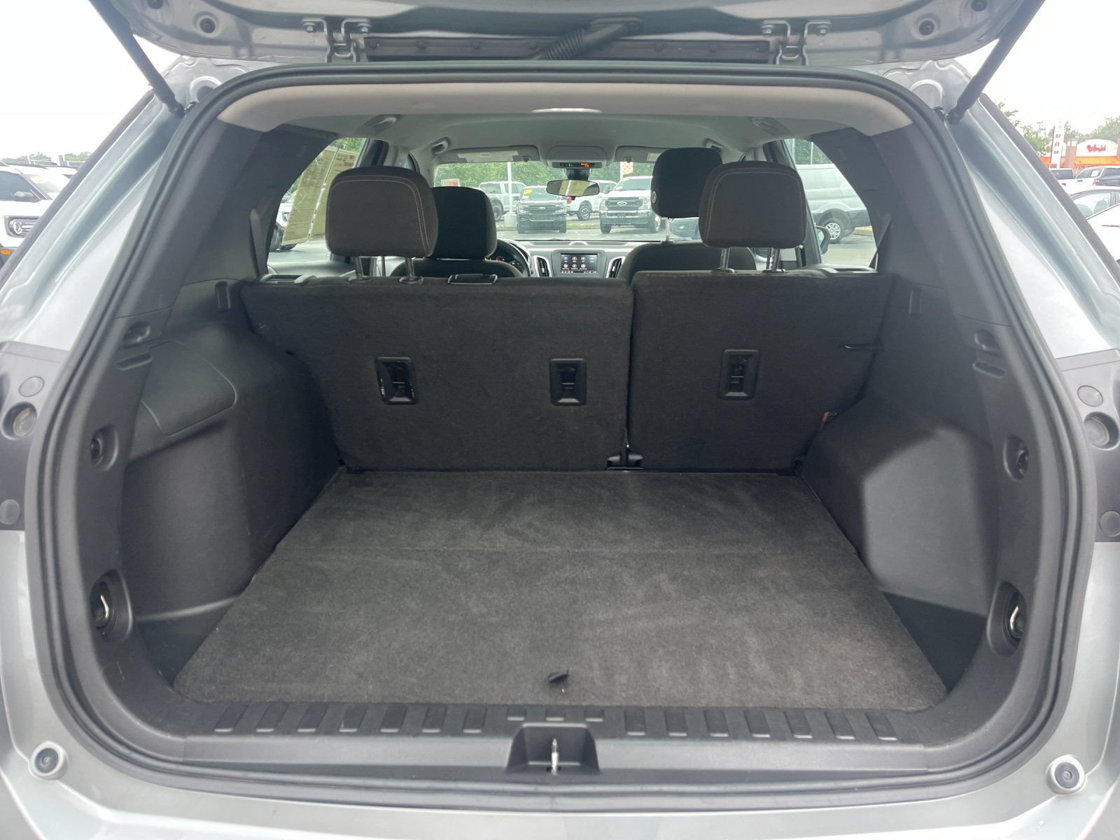 Used 2023 Chevrolet Equinox LS w/ Driver Confidence II Package FWD image 17