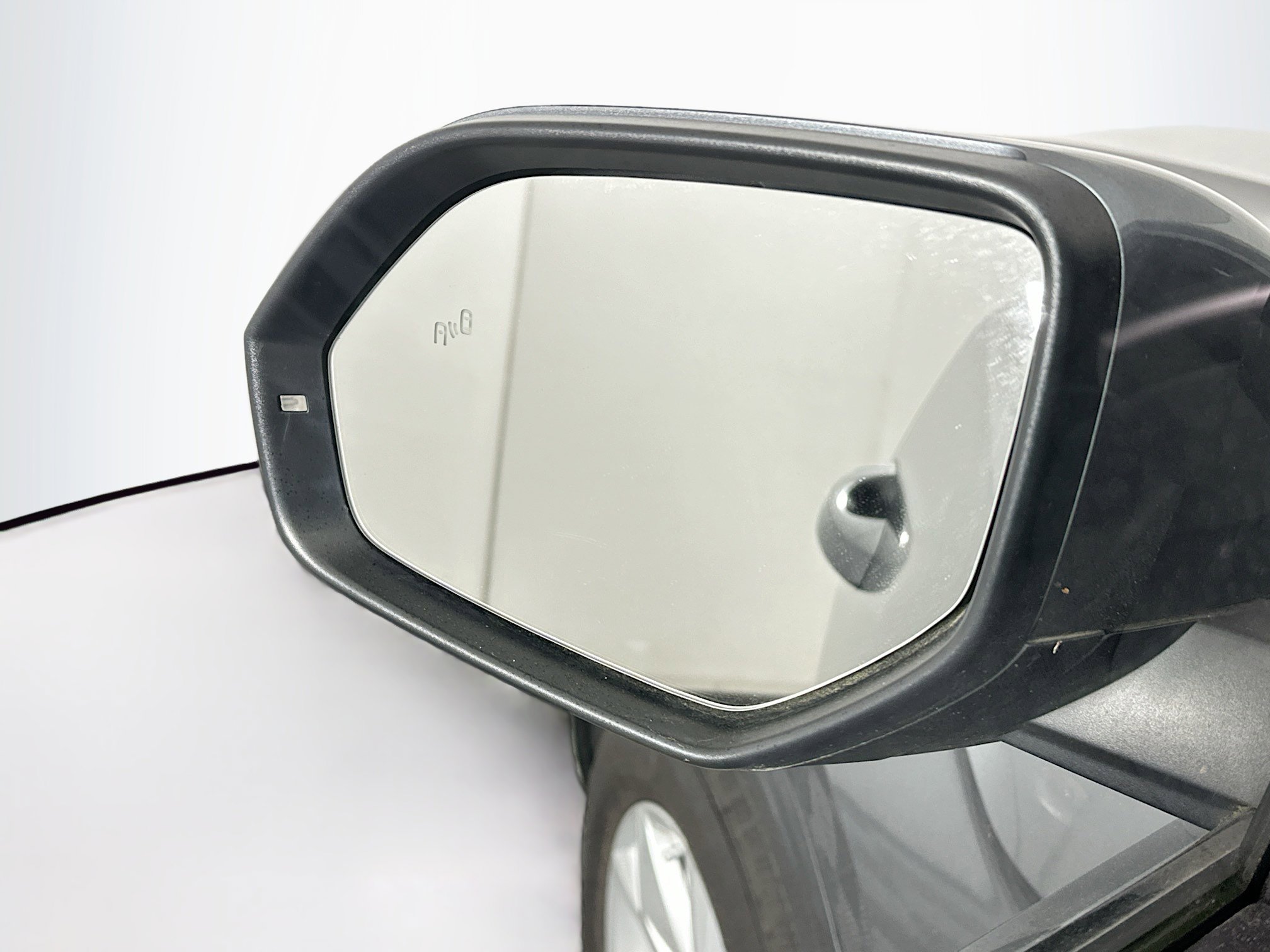 Used 2019 Volkswagen Atlas S w/ Towing Package image 16