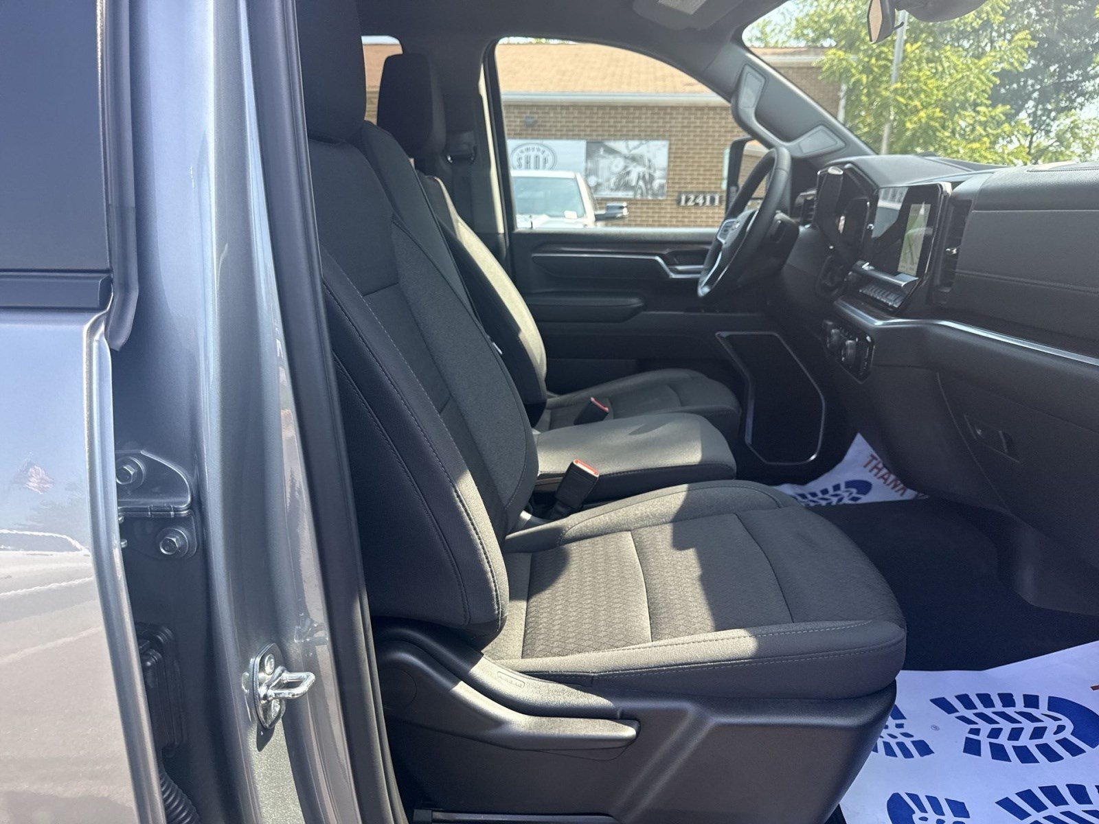 Used 2026 Chevrolet Silverado 2500 LT AWD/4WD image 23