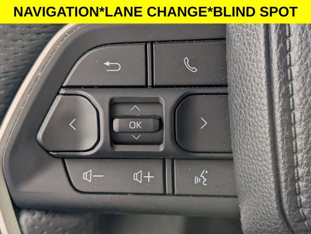 Used 2024 Toyota Tacoma TRD Sport w/ TRD Sport Upgrade Package image 15