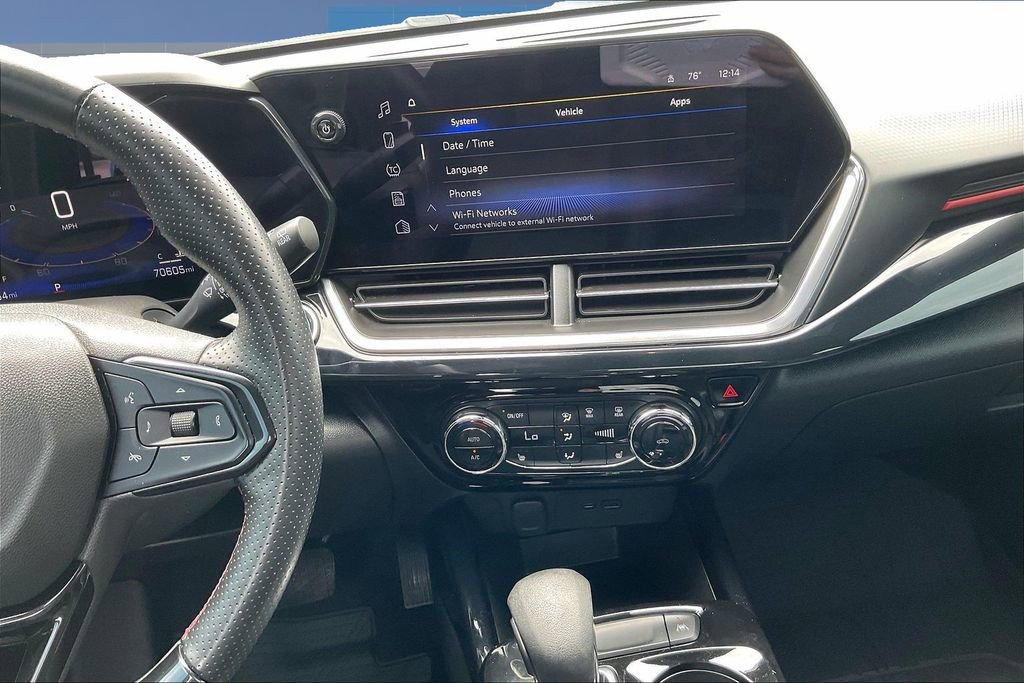Used 2024 Chevrolet Trax RS w/ Driver Confidence Package FWD image 9