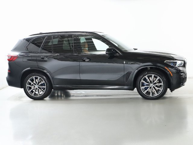 Used 2022 BMW X5 xDrive40i w/ M Sport Package AWD/4WD image 13