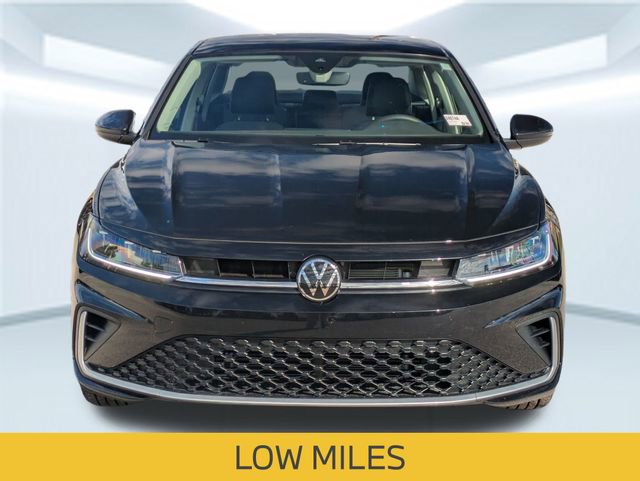 Used 2026 Volkswagen Jetta SE image 11