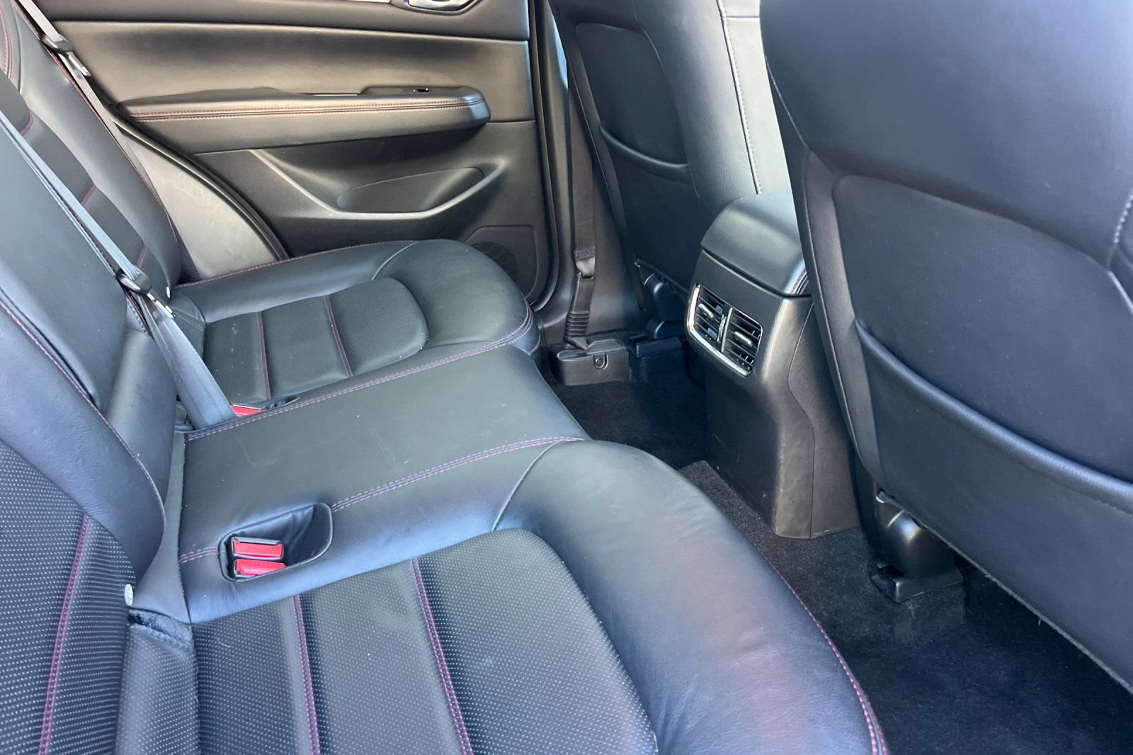 Used 2024 MAZDA CX-5 Carbon Edition AWD/4WD image 18